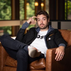 Jonah Ray 的头像