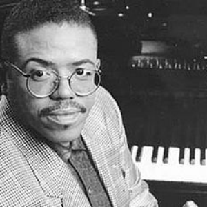 Kenny Kirkland photo provided by Last.fm