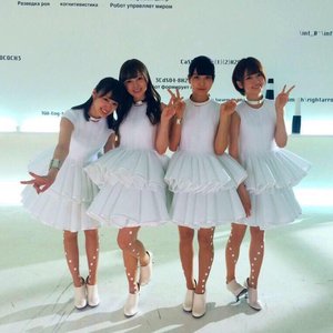 白石麻衣、高山一実、橋本奈々未、深川麻衣 的头像