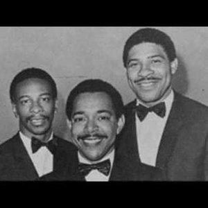 The Young Holt Trio のアバター