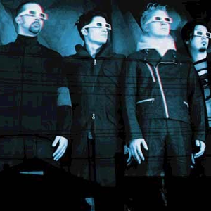 Earthsuit photo provided by Last.fm