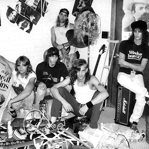 Akademy Shred 的头像