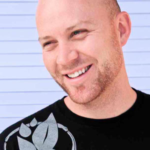 Tony Wood photo provided by Last.fm