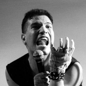 à;GRUMH... photo provided by Last.fm