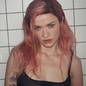 Avatar for Moya Mishel