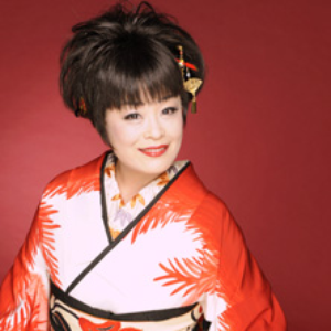 金沢明子 photo provided by Last.fm