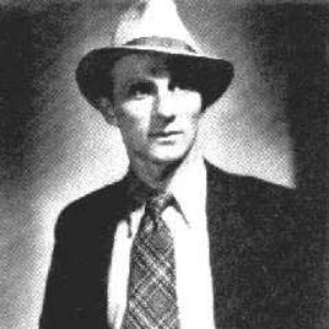 Ernst Busch photo provided by Last.fm