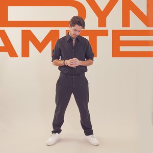 “Dynamite”的封面