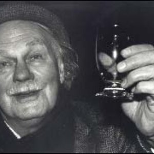 Hamish Henderson 的头像
