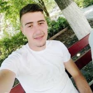Adryano Shykk Romania 的头像