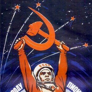 Cosmonaut on Vacation 的头像