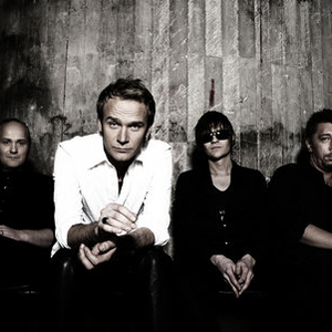 Neljä Ruusua photo provided by Last.fm