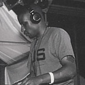 Dean Cole 的头像