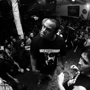 Infest photo provided by Last.fm