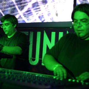 Wizzy Noise photo provided by Last.fm