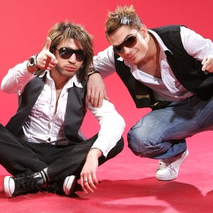 Elnur & Samir için avatar