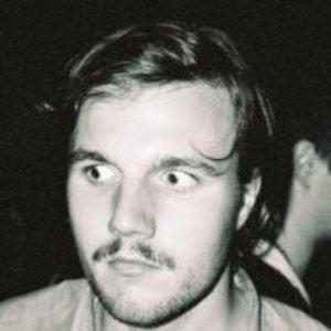 Nik Mercer 的头像