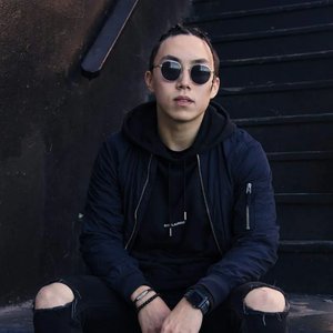 VeeAlwaysHere 的头像