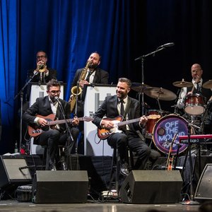 Hemispheres 的头像