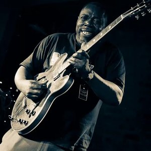 Lurrie Bell & The Bell Dynasty 的头像