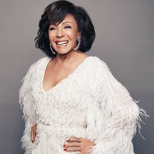 Shirley Bassey için avatar