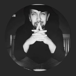 max ohm için avatar