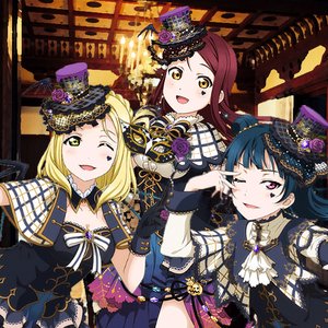 Изображение для 'Guilty Kiss (逢田梨香子, 小林愛香, 鈴木愛奈)'