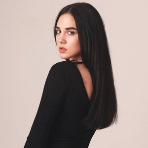 Nastya Glamozda 的头像