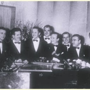 Astor Piazzolla y su Nuevo Octeto photo provided by Last.fm