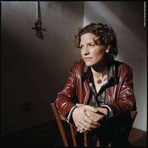 Catie Curtis 的头像