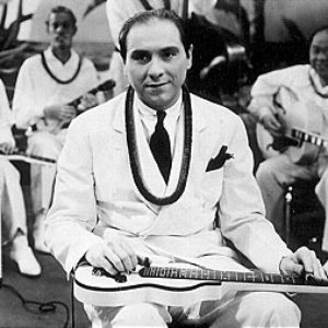Roy Smeck's Tropical Serenaders 的头像