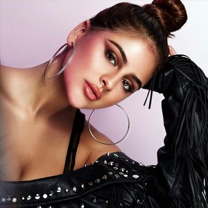 Lauren Giraldo のアバター