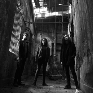 Uluru photo provided by Last.fm