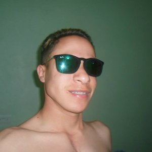 Mc Tom de Moletom 的头像