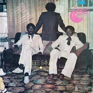 “Esbee Family”的封面