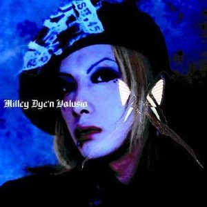 “Milley Dye'n Valusia”的封面