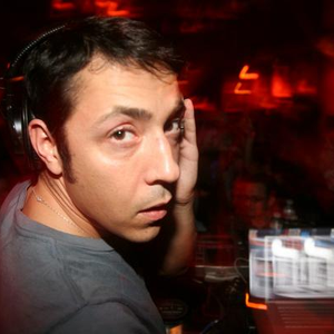 Dan Ghenacia photo provided by Last.fm