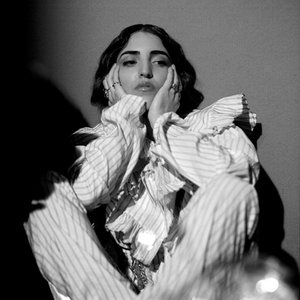 Joan Thiele 的头像