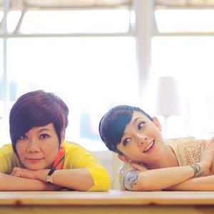 D.D & 范晓萱 (Mavis Fan) 的头像