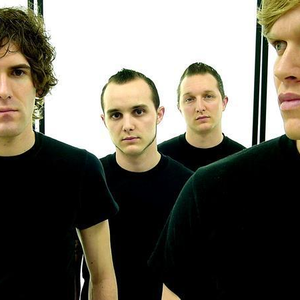 Celebrity photo provided by Last.fm