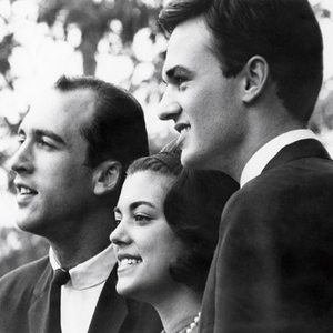 Roger Nichols & The Small Circle of Friends photo provided by Last.fm