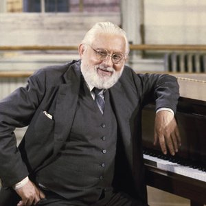 Albert Hague 的头像