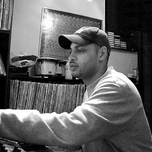 Dennis Ferrer için avatar