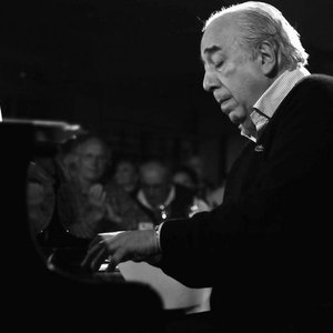 Manolo Juárez 的头像