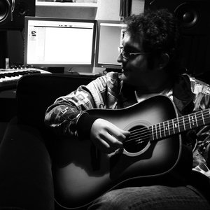 Pooy & His Broken Army 的头像