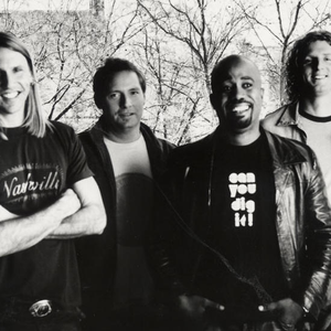 Hootie & the Blowfish photo provided by Last.fm