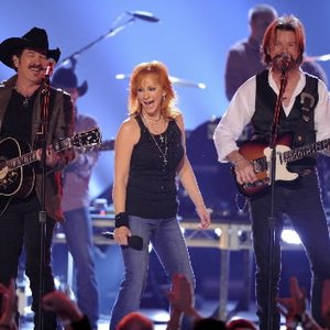 Avatar for Brooks & Dunn With Reba McEntire