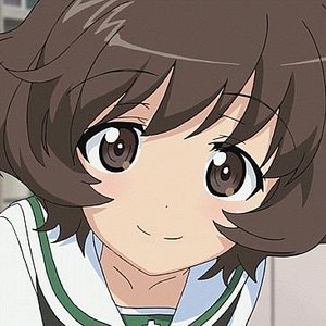 秋山優花里 (中上育実) 的头像