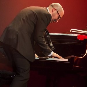 Sam Barsh 的头像