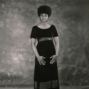 Gloria Ann Taylor 的头像